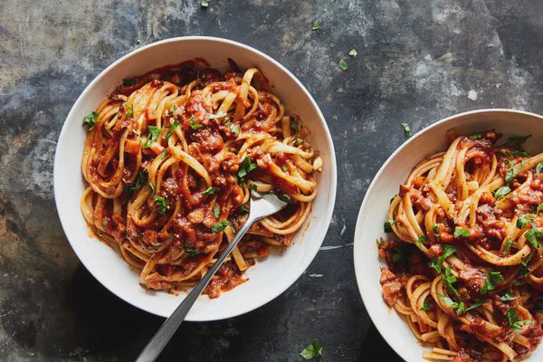 Vegetarische Walnuss-Bolognese